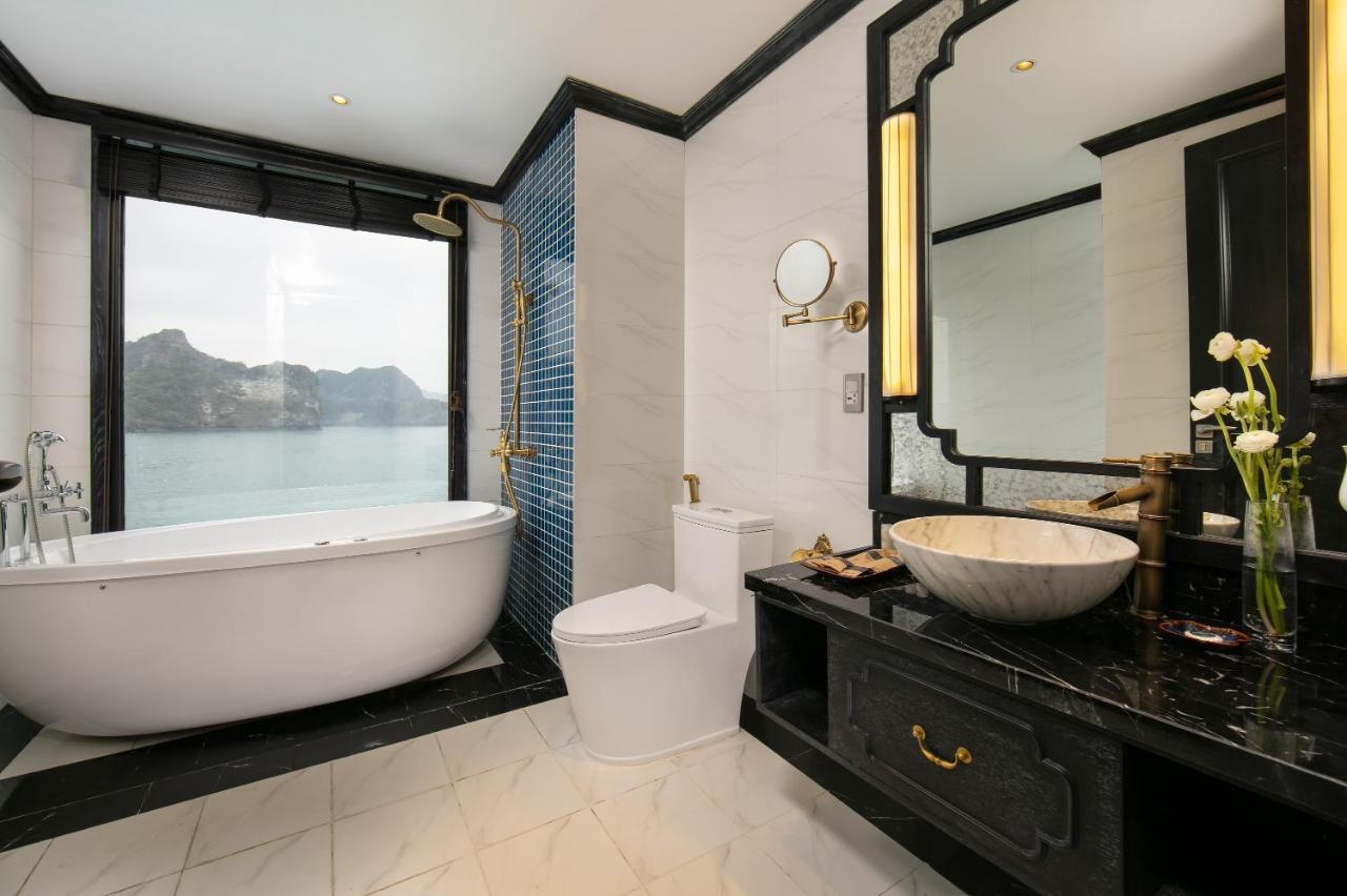 Le Journey Ha Long & Lan Ha Cruises Hotel Bagian luar foto